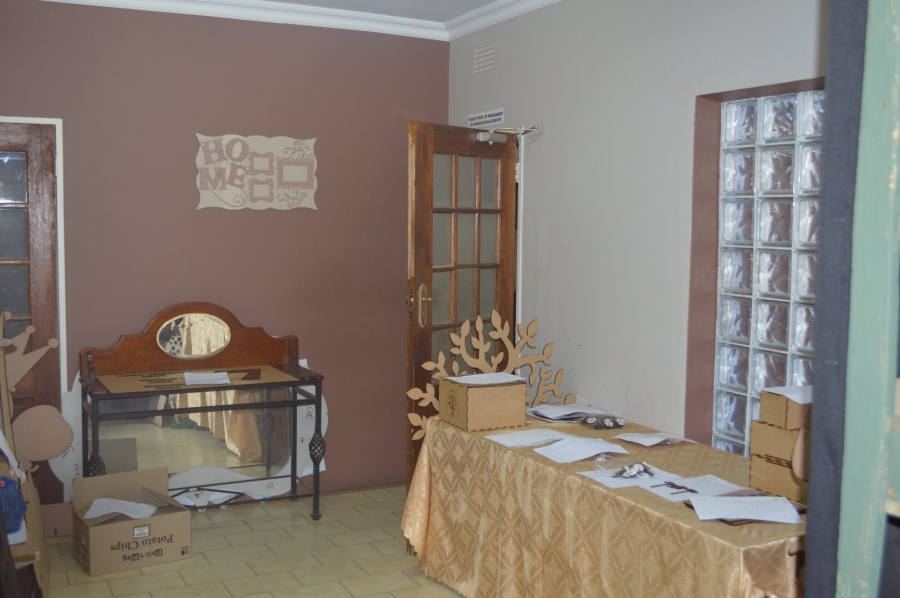 Commercial Property for Sale in Flamwood North West